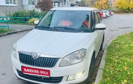 Skoda Fabia II, 2014 год, 800 000 рублей, 1 фотография
