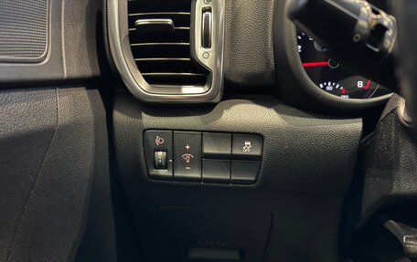 KIA Sportage IV рестайлинг, 2017 год, 1 850 000 рублей, 24 фотография