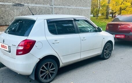 Skoda Fabia II, 2014 год, 800 000 рублей, 3 фотография