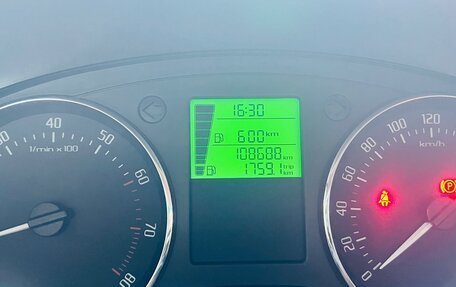 Skoda Fabia II, 2014 год, 800 000 рублей, 8 фотография