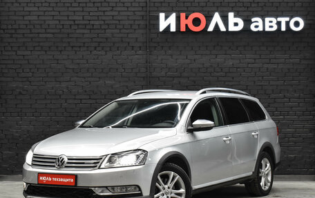 Volkswagen Passat B7, 2012 год, 1 600 000 рублей, 2 фотография
