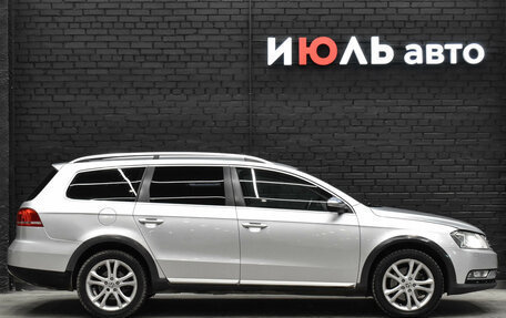 Volkswagen Passat B7, 2012 год, 1 600 000 рублей, 10 фотография