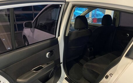 Nissan Tiida, 2012 год, 699 000 рублей, 24 фотография