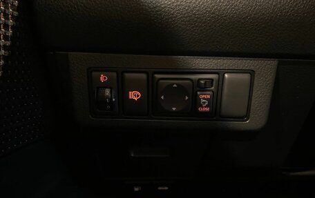 Nissan Tiida, 2012 год, 699 000 рублей, 32 фотография