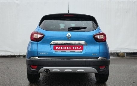 Renault Kaptur I рестайлинг, 2017 год, 1 700 000 рублей, 6 фотография