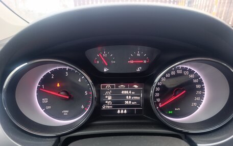 Opel Astra K, 2019 год, 1 300 000 рублей, 6 фотография