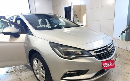 Opel Astra K, 2019 год, 1 300 000 рублей, 2 фотография