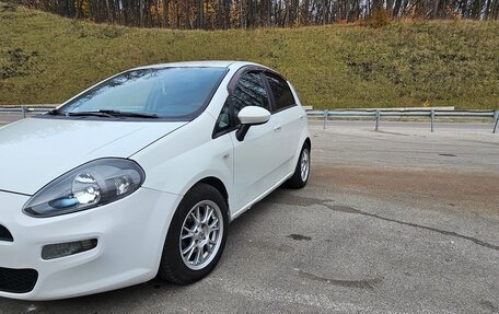 Fiat Punto III Punto Evo рестайлинг, 2012 год, 650 000 рублей, 4 фотография