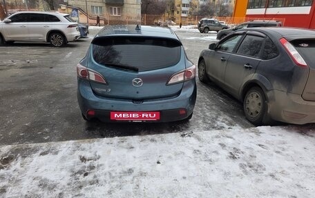 Mazda 3, 2011 год, 750 000 рублей, 2 фотография