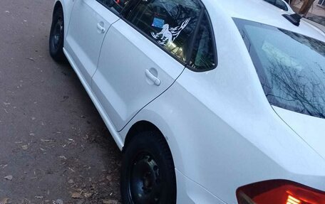 Volkswagen Polo VI (EU Market), 2019 год, 720 000 рублей, 5 фотография