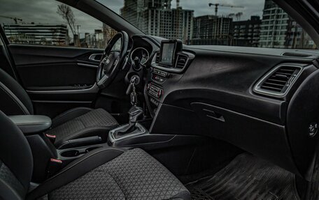 KIA cee'd III, 2019 год, 1 835 000 рублей, 21 фотография