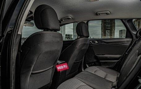 KIA cee'd III, 2019 год, 1 835 000 рублей, 23 фотография