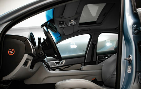 Jaguar XF I рестайлинг, 2011 год, 1 350 000 рублей, 25 фотография