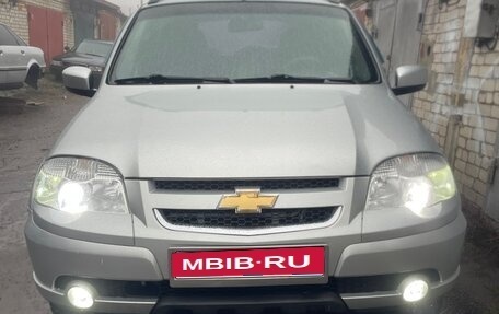 Chevrolet Niva I рестайлинг, 2015 год, 685 000 рублей, 1 фотография