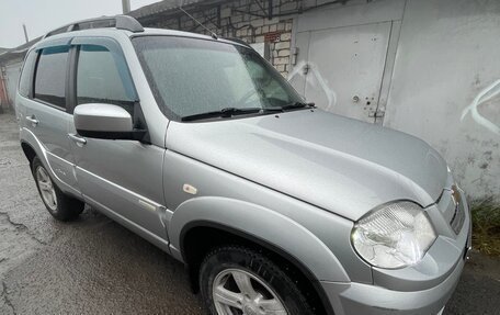 Chevrolet Niva I рестайлинг, 2015 год, 685 000 рублей, 2 фотография