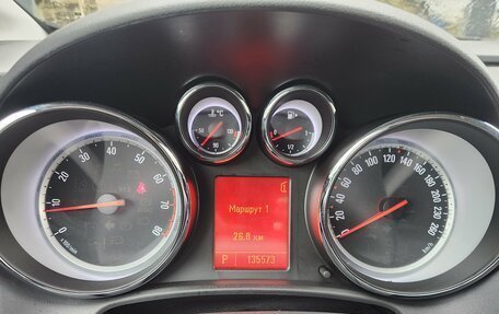 Opel Astra J, 2011 год, 700 000 рублей, 11 фотография