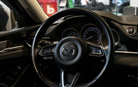 Mazda 6, 2019 год, 2 360 000 рублей, 11 фотография