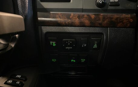 Toyota Land Cruiser 200, 2011 год, 2 734 000 рублей, 31 фотография