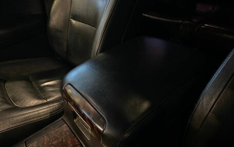 Toyota Land Cruiser 200, 2011 год, 2 734 000 рублей, 32 фотография