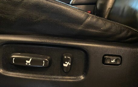 Toyota Land Cruiser 200, 2011 год, 2 734 000 рублей, 34 фотография