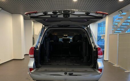 Toyota Land Cruiser 200, 2011 год, 2 734 000 рублей, 38 фотография