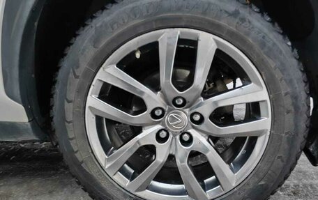 Lexus NX I, 2016 год, 2 850 000 рублей, 17 фотография