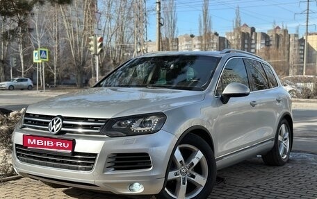 Volkswagen Touareg III, 2014 год, 2 100 000 рублей, 1 фотография