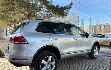 Volkswagen Touareg III, 2014 год, 2 100 000 рублей, 4 фотография