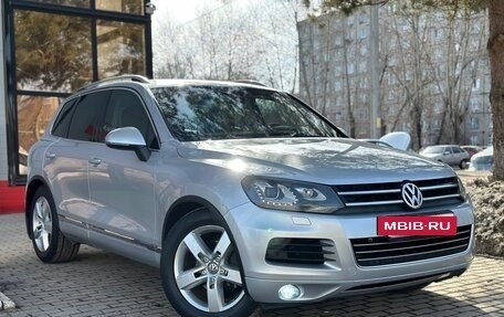 Volkswagen Touareg III, 2014 год, 2 100 000 рублей, 2 фотография