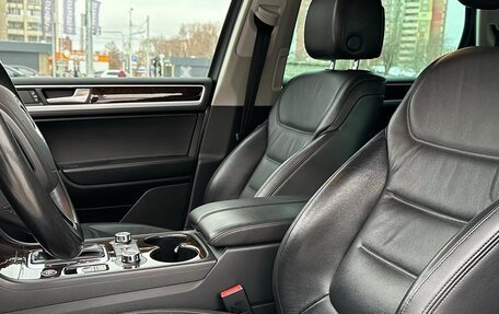 Volkswagen Touareg III, 2014 год, 2 100 000 рублей, 19 фотография