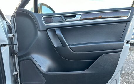 Volkswagen Touareg III, 2014 год, 2 100 000 рублей, 15 фотография