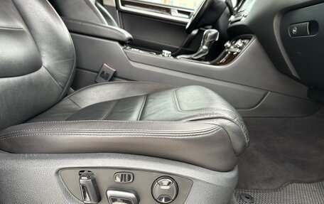 Volkswagen Touareg III, 2014 год, 2 100 000 рублей, 21 фотография