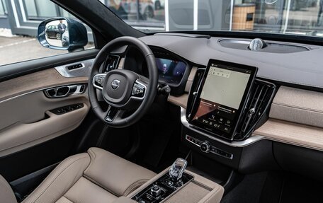 Volvo XC90 II рестайлинг, 2025 год, 12 990 000 рублей, 18 фотография