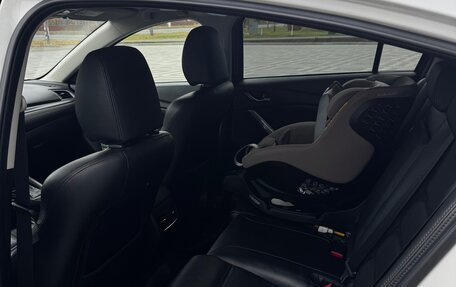 Mazda 6, 2016 год, 1 880 000 рублей, 8 фотография