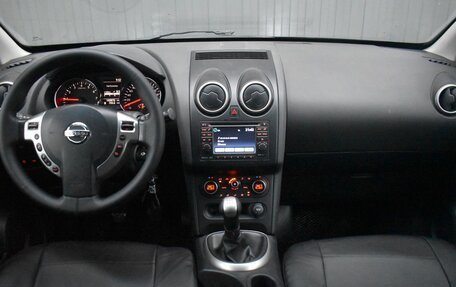 Nissan Qashqai, 2011 год, 899 999 рублей, 13 фотография