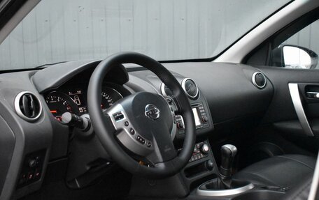 Nissan Qashqai, 2011 год, 899 999 рублей, 17 фотография