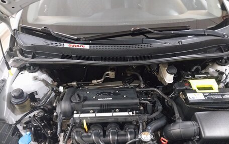 Hyundai Solaris II рестайлинг, 2013 год, 755 000 рублей, 17 фотография