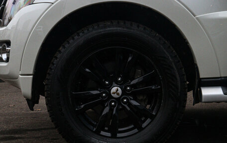 Mitsubishi Pajero IV, 2019 год, 4 070 000 рублей, 18 фотография