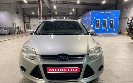 Ford Focus III, 2011 год, 620 000 рублей, 3 фотография