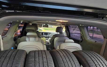 KIA Carnival III, 2019 год, 3 250 000 рублей, 7 фотография