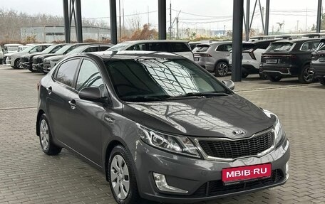 KIA Rio III рестайлинг, 2013 год, 909 900 рублей, 1 фотография