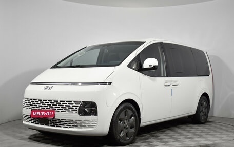 Hyundai Staria, 2021 год, 4 800 000 рублей, 1 фотография