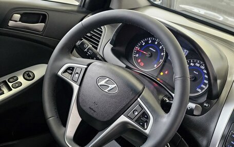 Hyundai Solaris II рестайлинг, 2014 год, 1 229 000 рублей, 21 фотография