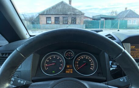 Opel Zafira B, 2008 год, 550 000 рублей, 15 фотография