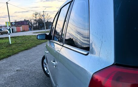 Opel Zafira B, 2008 год, 550 000 рублей, 22 фотография