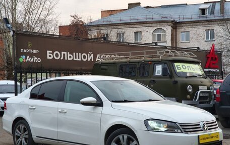 Volkswagen Passat B7, 2011 год, 899 000 рублей, 3 фотография