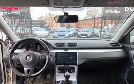 Volkswagen Passat B7, 2011 год, 899 000 рублей, 13 фотография