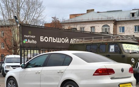 Volkswagen Passat B7, 2011 год, 899 000 рублей, 14 фотография