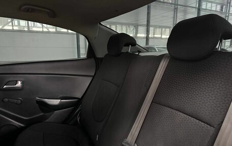 KIA Rio III рестайлинг, 2013 год, 909 900 рублей, 9 фотография