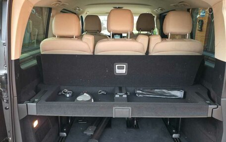 Mercedes-Benz V-Класс, 2016 год, 4 300 000 рублей, 10 фотография